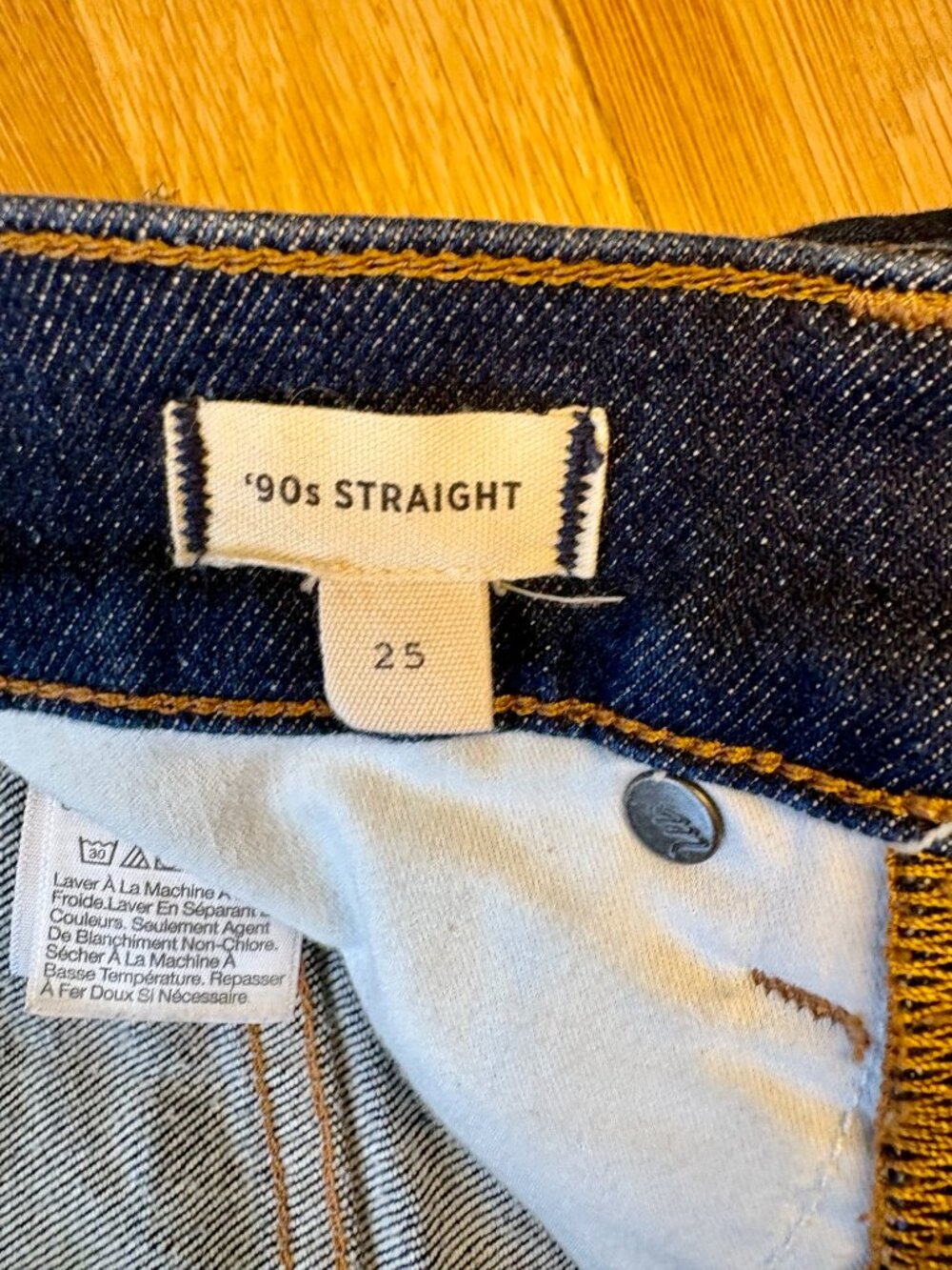 Madewell The '90s Straight Jean in Norman Wash - size 25 - Picture 7 of 9